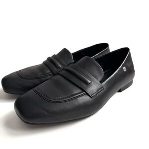 UGG Janaya Black Leather Loafers for women